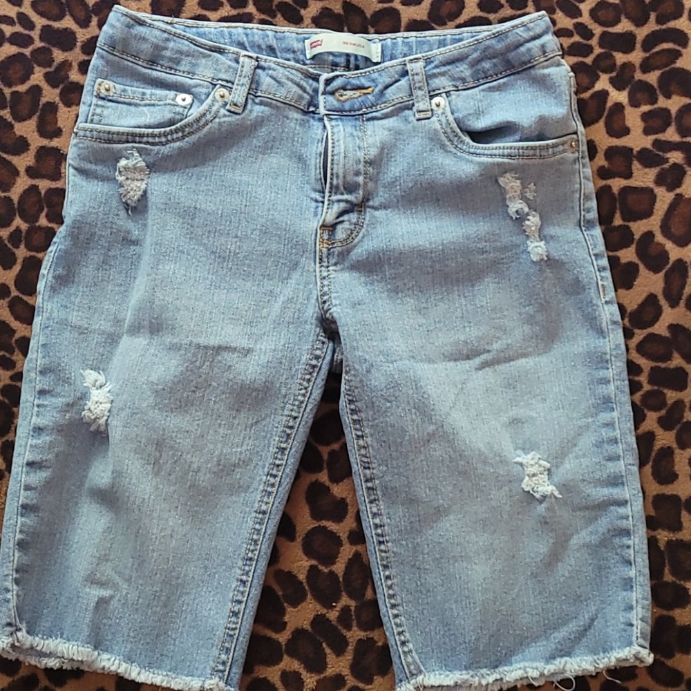Levi's knee height jeans